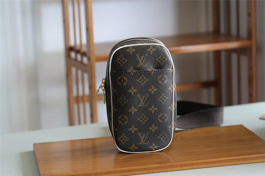 Alice bags - Louis Vuittons  - 10956