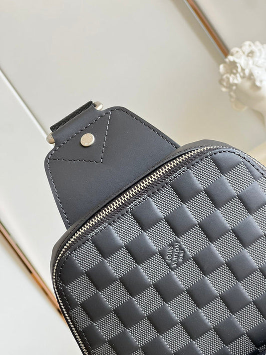 Alice Bags- Louis Vuittons  - 16259