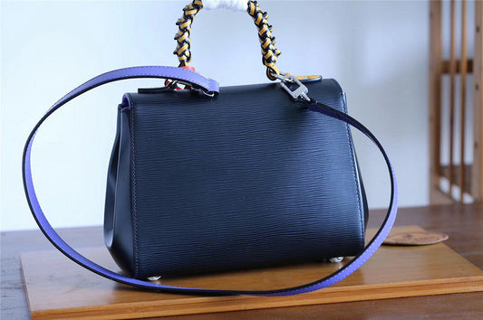 Alice bags - Louis Vuittons  - 7970