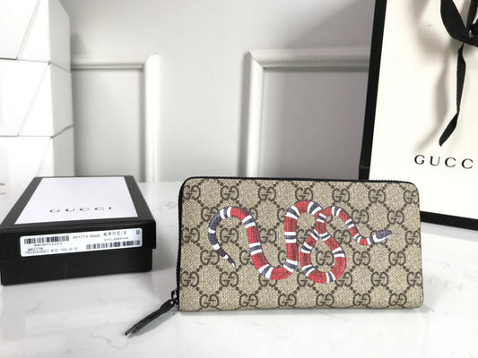 Gucci   Luxury Bags  914