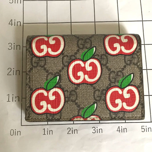 GUCCI Bifold Wallet 624641 2067 GG Supreme Canvas Multi Compact wallet GG Apple