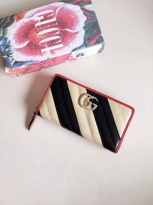 Gucci   Luxury Bags  1369