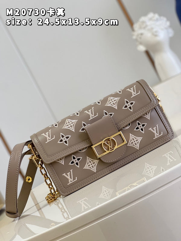 Alice Bags- Louis Vuittons  - 16042