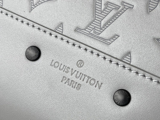 Alice Bags- Louis Vuittons  - 16360