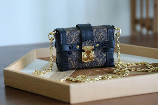 Alice bags - Louis Vuittons  - 9322