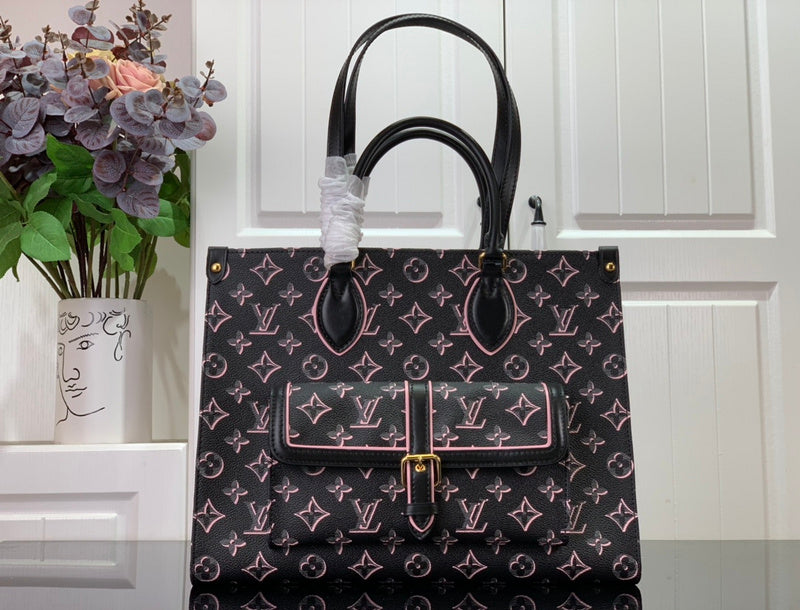 Alice Bags- Louis Vuittons  - 16379