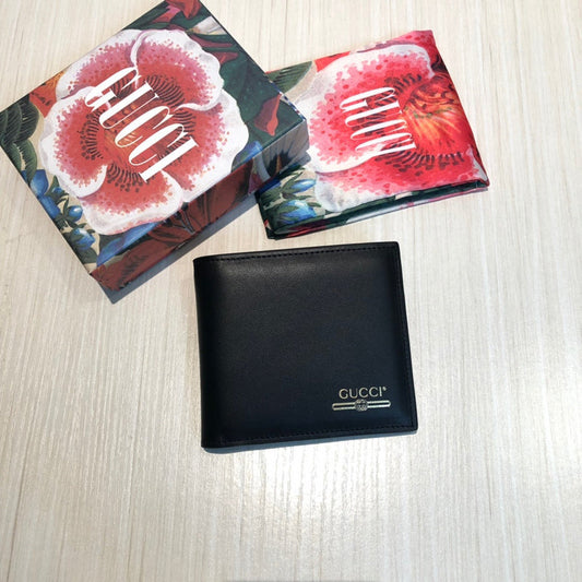 Gucci   Luxury Bags  857