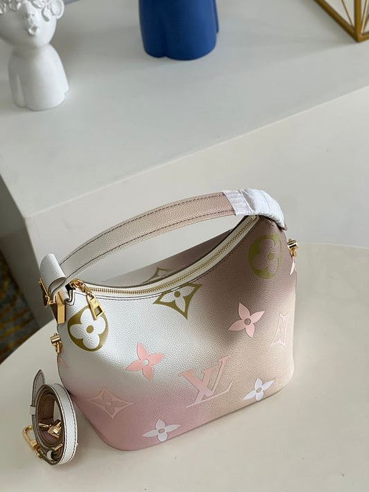 Alice Bags- Louis Vuittons  - 16537