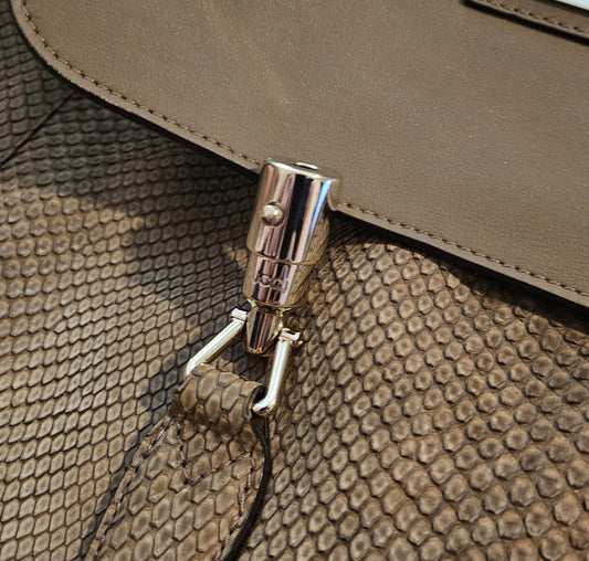 Gucci Jackie golden python hobo w gold hardware