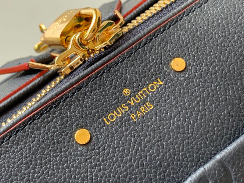 Alice bags - Louis Vuittons  - 15217