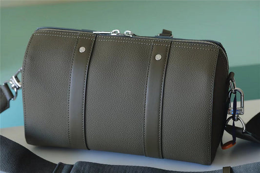 Alice bags - Louis Vuittons  - 11231