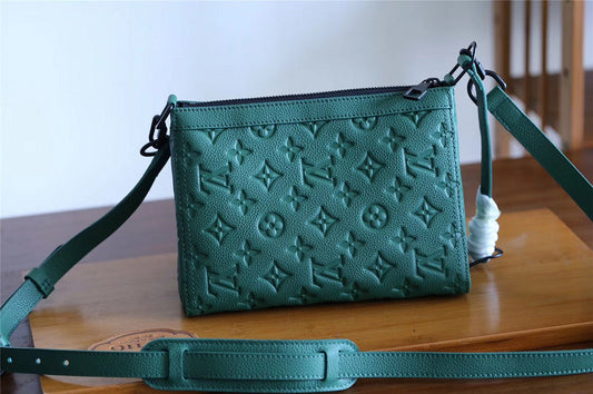 Alice bags - Louis Vuittons  - 10427
