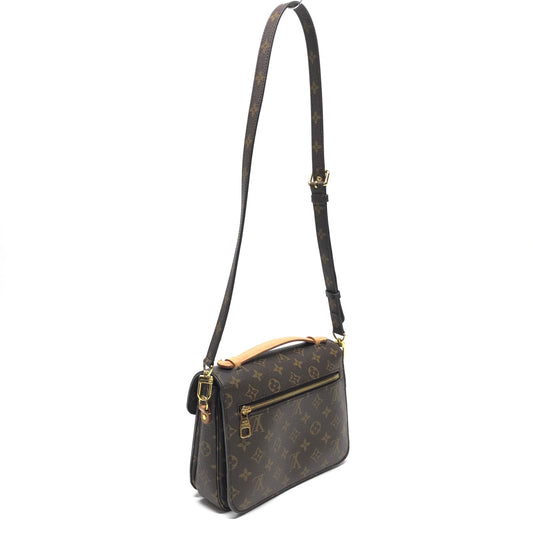 Crossbody Luxury Designer Louis Vuitton, Size Medium