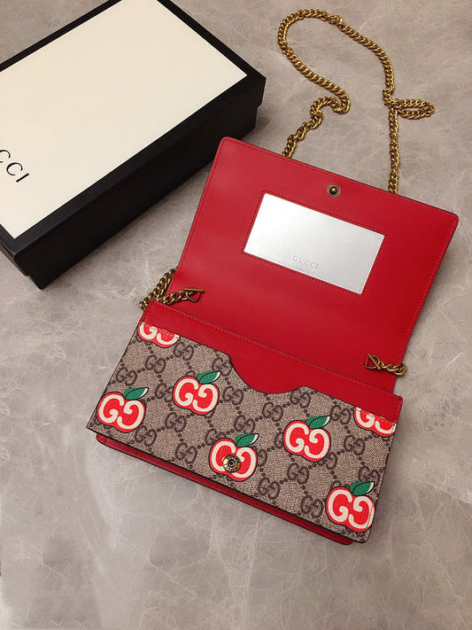 Gucci   Luxury Bags  1344