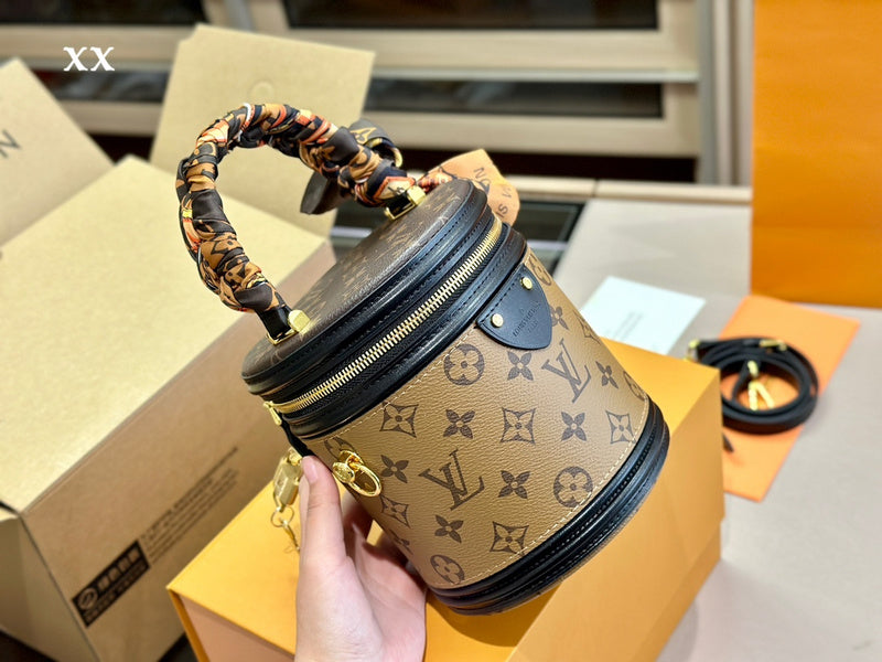 Alice bags - Louis Vuittons  - 15045