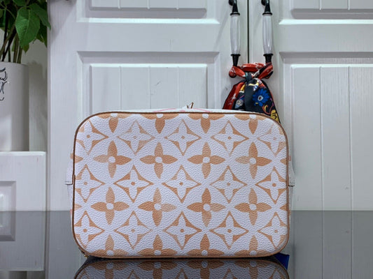 Alice bags - Louis Vuittons  - 15239