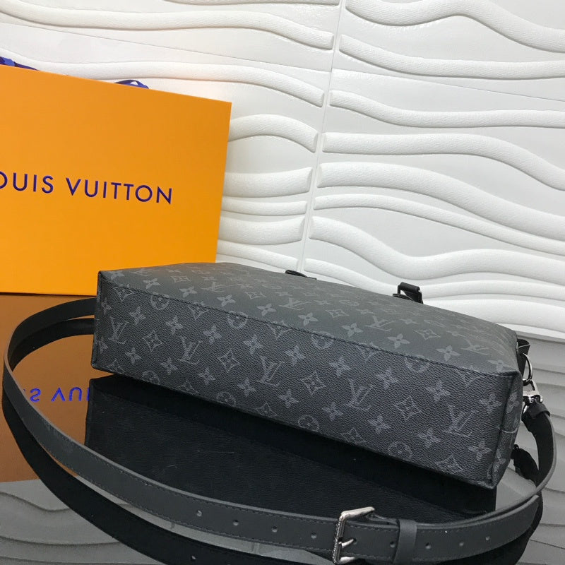 Alice Bags- Louis Vuittons  - 16557