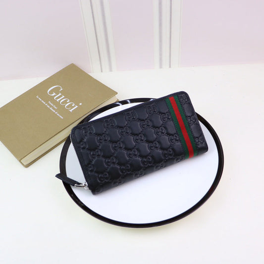 Gucci   Luxury Bags  960
