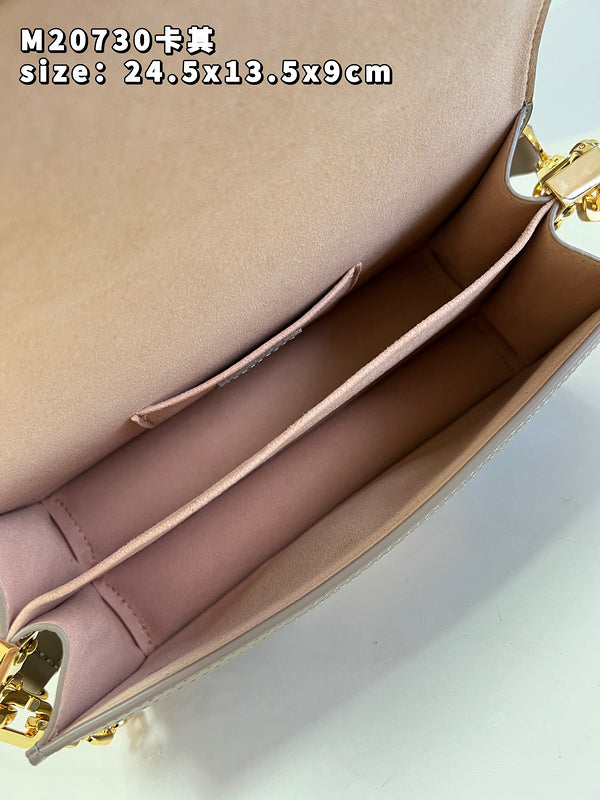Alice Bags- Louis Vuittons  - 16042