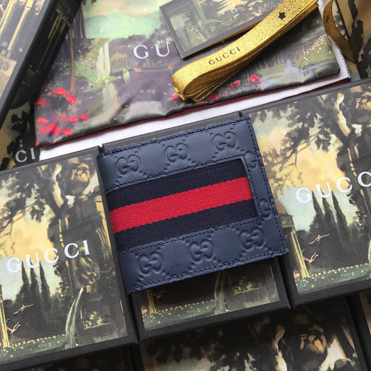Gucci   Luxury Bags  950