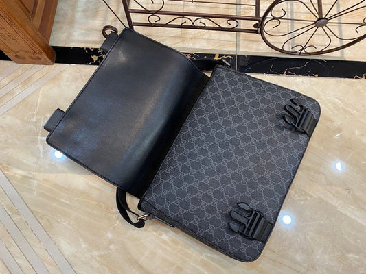 Gucci Bags - The Tote   912