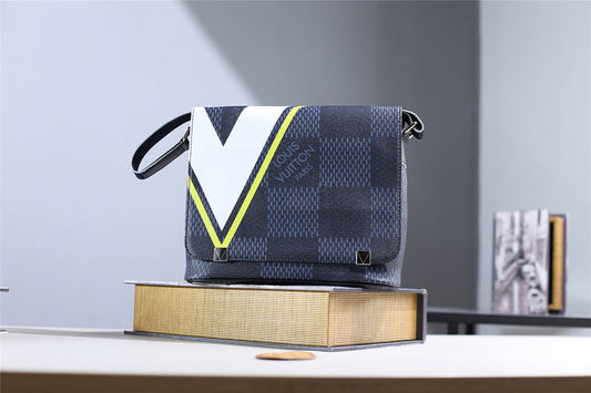 Alice bags - Louis Vuittons  - 10402