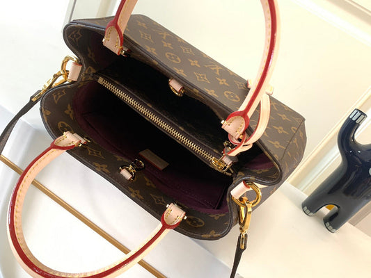 Alice Bags- Louis Vuittons  - 16299