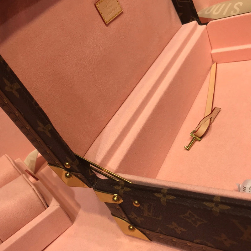 Alice bags - Louis Vuittons  - 9482