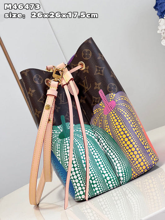 Alice bags - Louis Vuittons  - 15450
