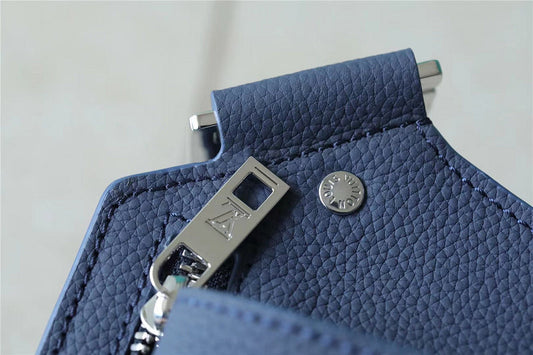 Alice bags - Louis Vuittons  - 9980
