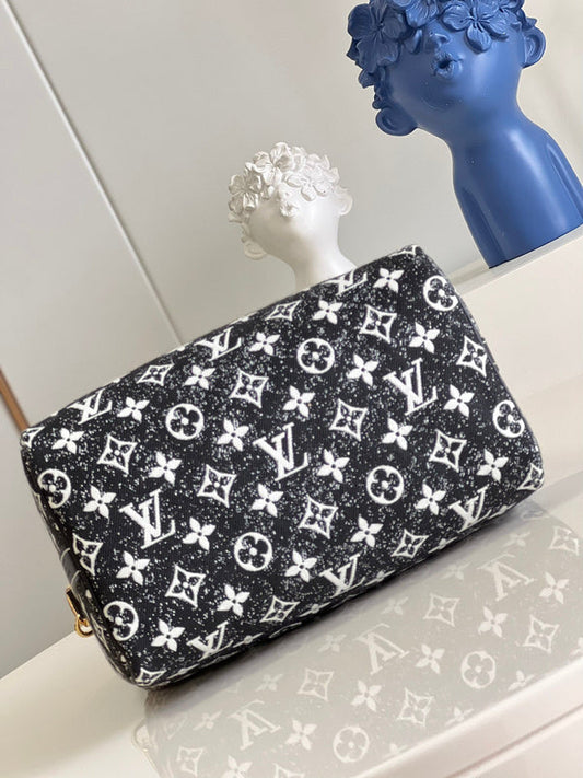 Alice bags- Louis Vuittons  - 16691