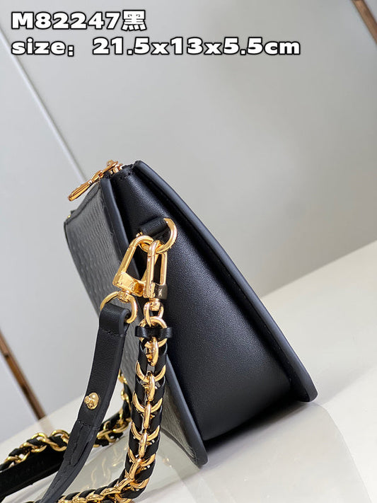Alice bags - Louis Vuittons  - 15706