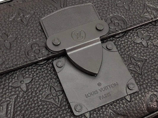 Alice Bags- Louis Vuittons  - 16487
