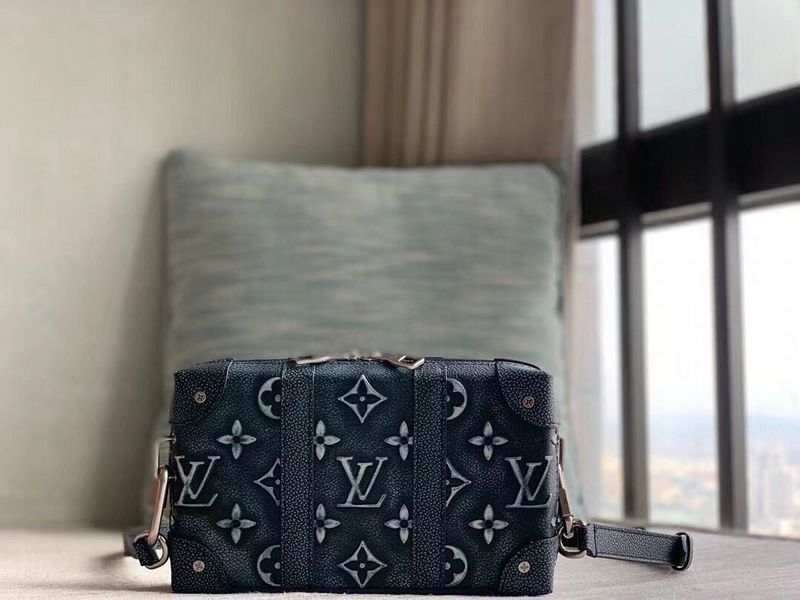Alice  Bags- Louis Vuittons  - 15935