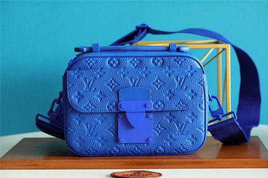 Alice bags - Louis Vuittons  - 10104