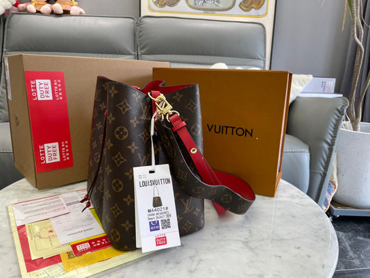 Alice bags - Louis Vuittons  - 14862