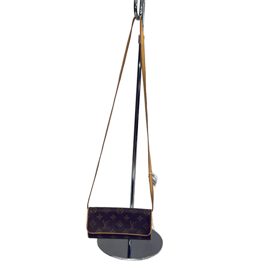 Crossbody Designer By Louis Vuitton  Size: Medium
