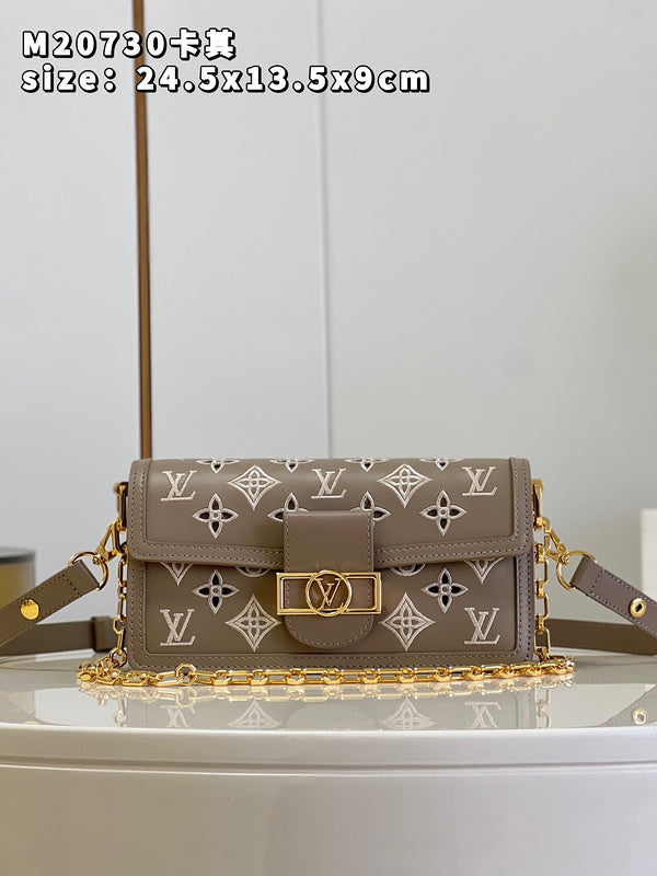 Alice Bags- Louis Vuittons  - 16042