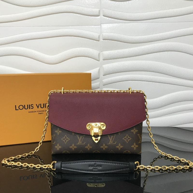 Alice Bags- Louis Vuittons  - 16559