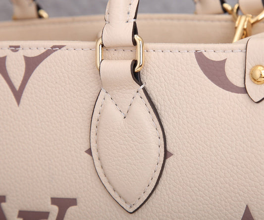 Alice Bags- Louis Vuittons  - 16738