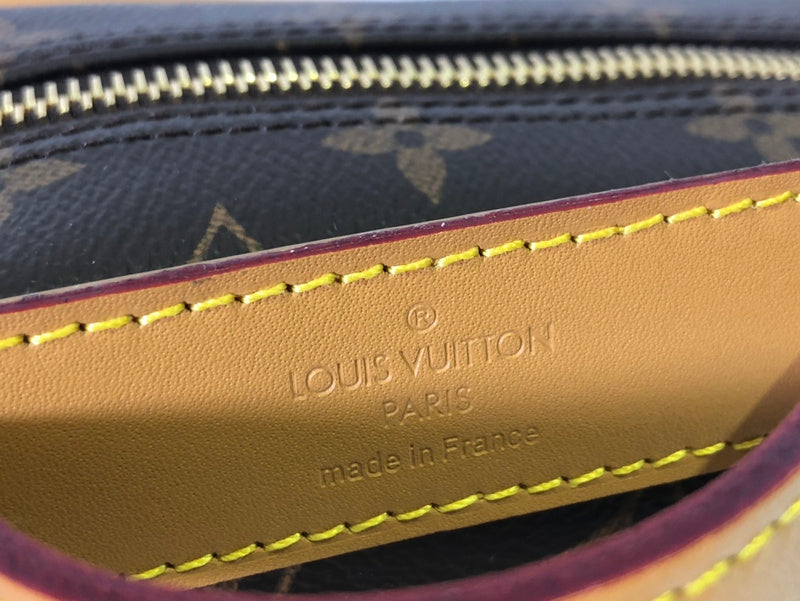 Alice Bags- Louis Vuittons  - 16034