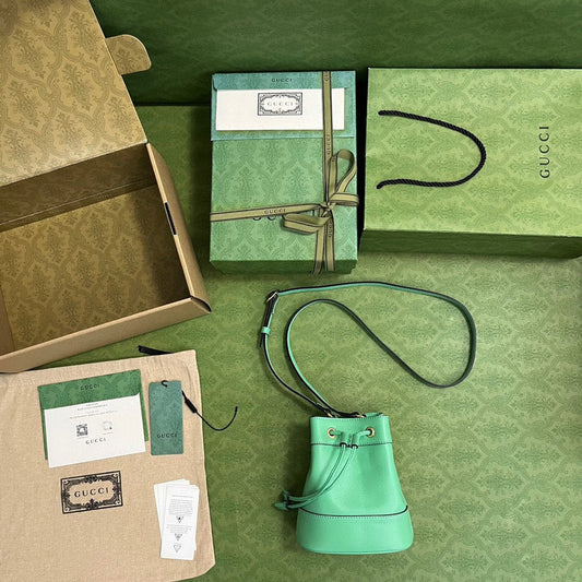 Gucci  Luxury -  Bags - 394