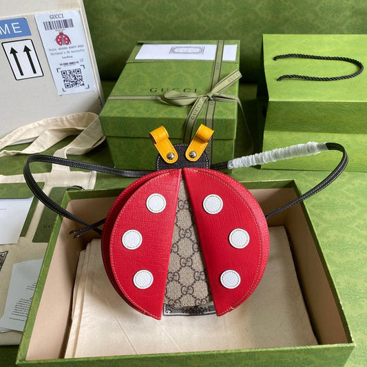 Gucci   Luxury Bags  977