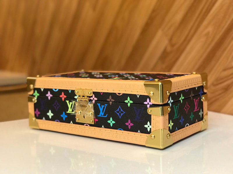 Alice Bags- Louis Vuittons  - 15997