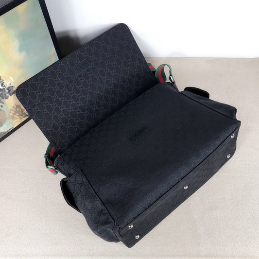 Gucci Bags - The Tote   911