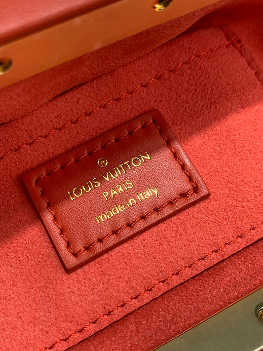 Alice bags - Louis Vuittons  - 15694