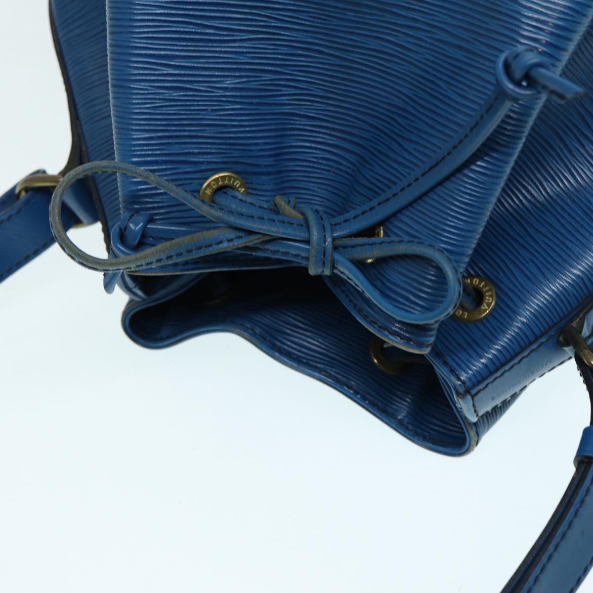 LOUIS VUITTON Epi Petit Noe Shoulder Bag Blue M44105 LV Auth 87509