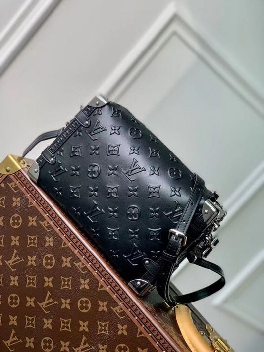 Alice Bags- Louis Vuittons  - 15958