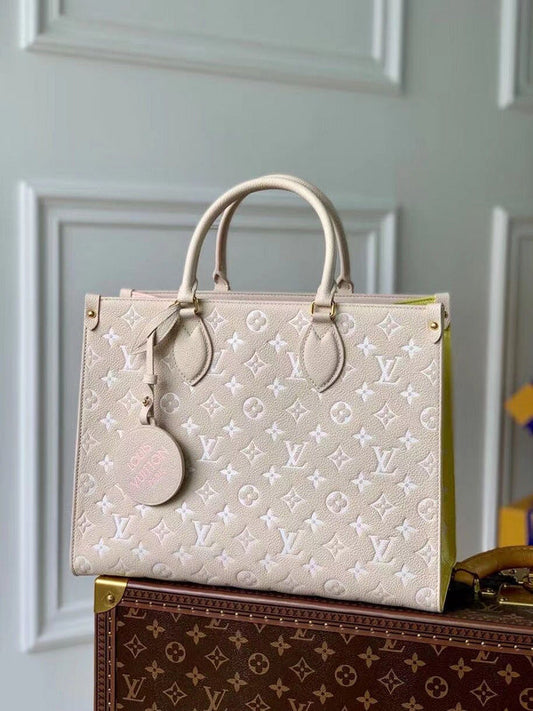 Alice Bags- Louis Vuittons  - 16612