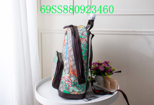 Gucci Bags - The Tote   1098